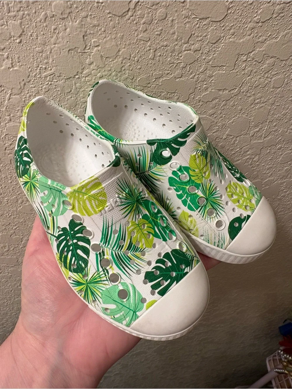 Native Shoes Green Tropical Palm Tree Print Slip-On Shoes Jefferson Style C8